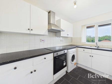 2 bedroom Flat to let in Minster Court, City Centre, Liverpool, L7