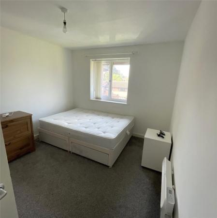 2 bedroom Flat to let in Minster Court, City Centre, Liverpool, L7