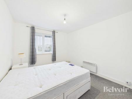 2 bedroom Flat to let in Minster Court, City Centre, Liverpool, L7