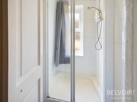 4 bedroom Semi-detached house to let in Salisbury Road, Wavertree, Liverpool, L15