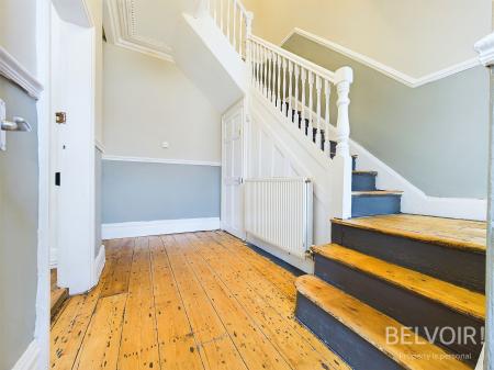 4 bedroom Semi-detached house to let in Salisbury Road, Wavertree, Liverpool, L15