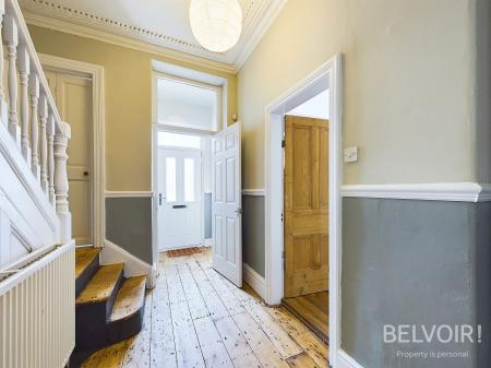4 bedroom Semi-detached house to let in Salisbury Road, Wavertree, Liverpool, L15