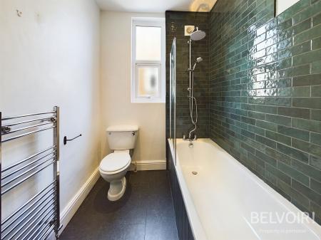 4 bedroom Semi-detached house to let in Salisbury Road, Wavertree, Liverpool, L15