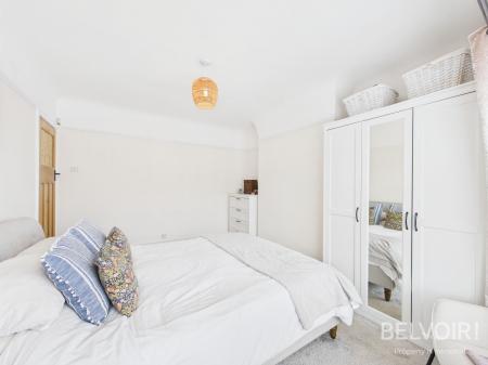 3 bedroom Semi-detached house to let in Dundonald Road, Aigburth, Liverpool, L17
