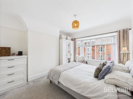3 bedroom Semi-detached house to let in Dundonald Road, Aigburth, Liverpool, L17