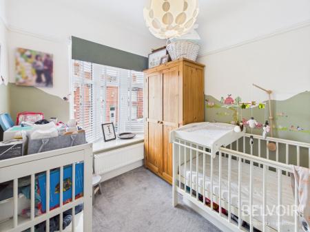 3 bedroom Semi-detached house to let in Dundonald Road, Aigburth, Liverpool, L17