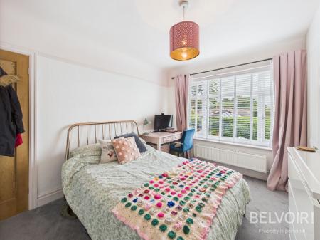 3 bedroom Semi-detached house to let in Dundonald Road, Aigburth, Liverpool, L17