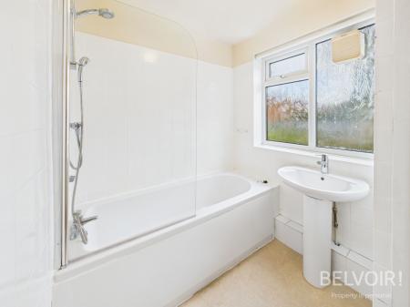 3 bedroom Detached house to let in Ingledene Road, Allerton, Liverpool, L18