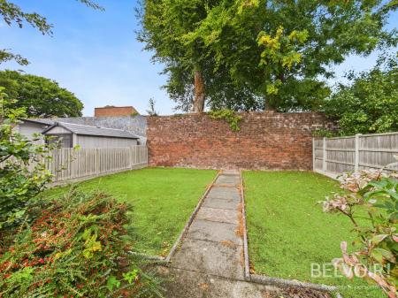 3 bedroom Detached house to let in Ingledene Road, Allerton, Liverpool, L18