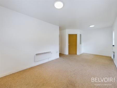 2 bedroom Flat to let in Titherington Way, Wavertree, Liverpool, L15