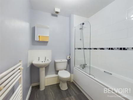 2 bedroom Flat to let in Titherington Way, Wavertree, Liverpool, L15