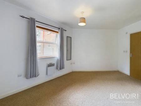2 bedroom Flat to let in Titherington Way, Wavertree, Liverpool, L15