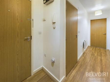 2 bedroom Flat to let in Titherington Way, Wavertree, Liverpool, L15