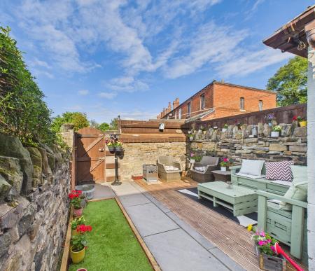 2 bedroom Terraced House for sale in Garswood Road, Ashton-In-Makerfield, WN4