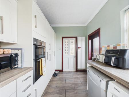 2 bedroom Terraced House for sale in Garswood Road, Ashton-In-Makerfield, WN4