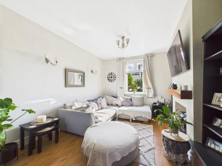 2 bedroom Terraced House for sale in Garswood Road, Ashton-In-Makerfield, WN4