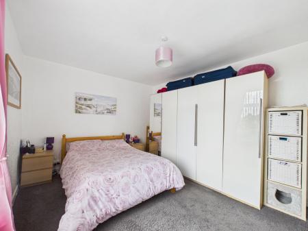 2 bedroom Terraced House for sale in Golborne Road, Ashton-In-Makerfield, WN4