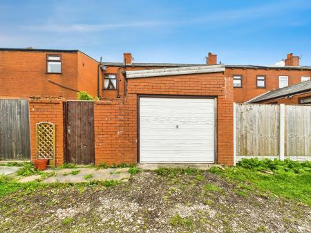 2 bedroom Terraced House for sale in Golborne Road, Ashton-In-Makerfield, WN4