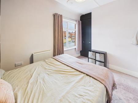 3 bedroom End of terrace house for sale in Hodges Street, Wigan, WN6