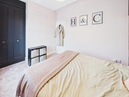 3 bedroom End of terrace house for sale in Hodges Street, Wigan, WN6