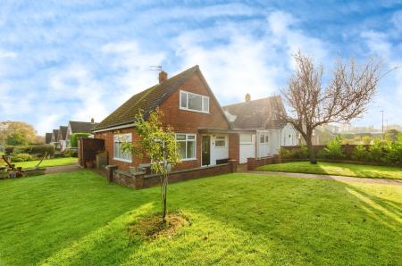 2 bedroom Detached house for sale in Jupiter Grove, Wigan, WN3