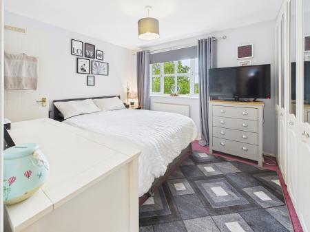 3 bedroom Semi-detached house for sale in Lee Lane, Abram, WN2