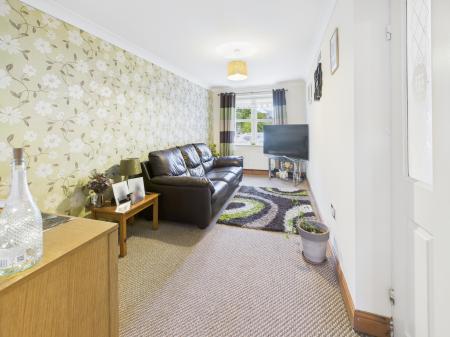 3 bedroom Semi-detached house for sale in Lee Lane, Abram, WN2