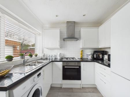 1 bedroom Bungalow for sale in Ross Close, Billinge, WN5