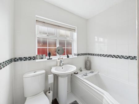 1 bedroom Bungalow for sale in Ross Close, Billinge, WN5