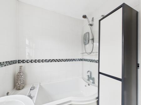 1 bedroom Bungalow for sale in Ross Close, Billinge, WN5