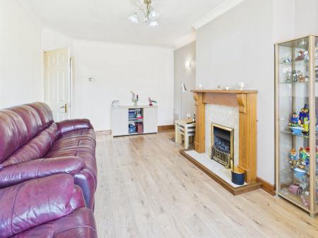 2 bedroom Semi-detached house for sale in Ruabon Crescent, Wigan, WN2