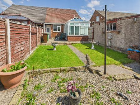 2 bedroom Semi-detached house for sale in Ruabon Crescent, Wigan, WN2