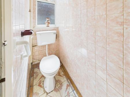 2 bedroom Semi-detached house for sale in Ruabon Crescent, Wigan, WN2