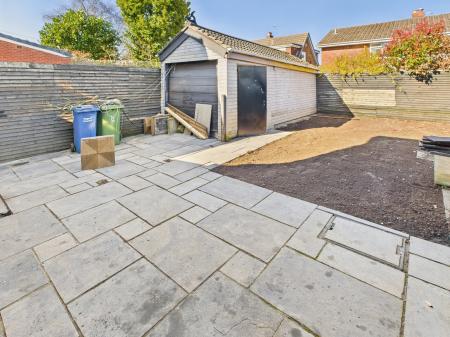 3 bedroom Semi-detached house for sale in Shefford Crescent, Winstanley, Wigan, WN3