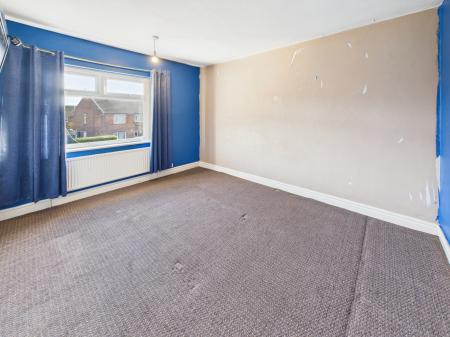 3 bedroom Semi-detached house for sale in Silverdale Avenue, Wigan, WN2