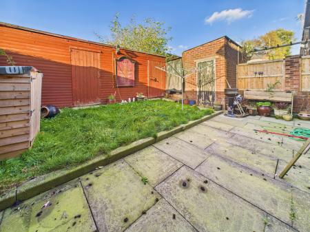 3 bedroom Semi-detached house for sale in Silverdale Avenue, Wigan, WN2