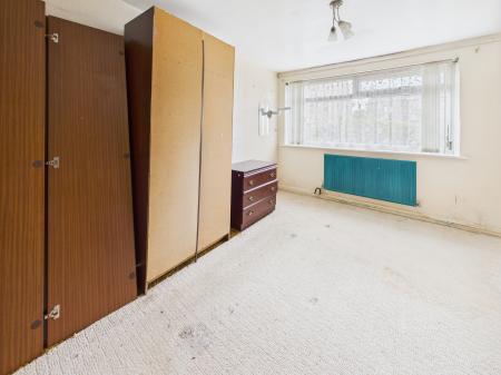 2 bedroom Semi-detached house for sale in Snowshill Drive, Wigan, WN3