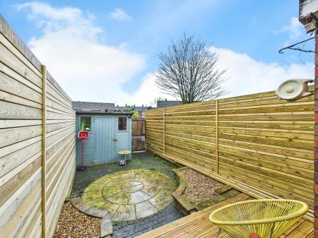 2 bedroom Terraced House for sale in Station Road, Ashton-In-Makerfield, WN4