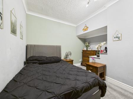 2 bedroom Terraced House for sale in Station Road, Ashton-In-Makerfield, WN4