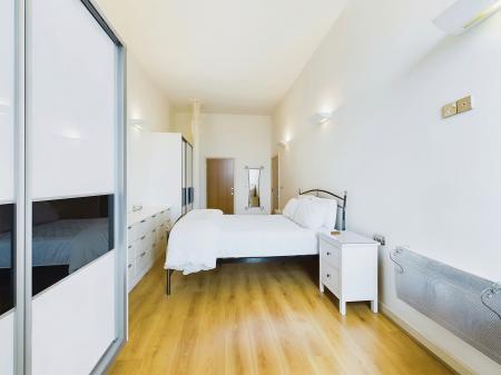 2 bedroom Apartment for sale in Trencherfield Mill, Wigan, WN3