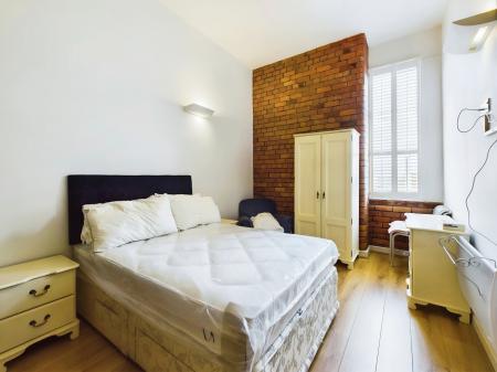 2 bedroom Apartment for sale in Trencherfield Mill, Wigan, WN3