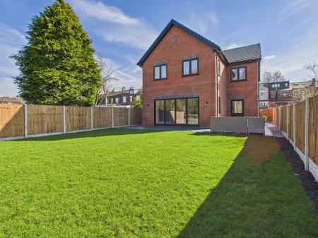 4 bedroom Detached house for sale in Whelley, Whelley, Wigan, WN2