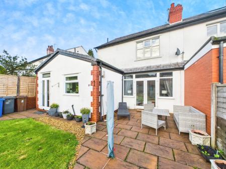 3 bedroom Semi-detached house for sale in Wigan Road, Standish, WN6