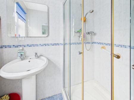 4 bedroom Semi-detached house for sale in Dean Close, Up Holland, Skelmersdale, WN8