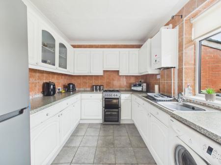 3 bedroom Terraced House for sale in Downall Green Road, Ashton-In-Makerfield, WN4