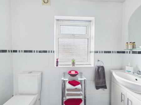 3 bedroom Terraced House for sale in Downall Green Road, Ashton-In-Makerfield, WN4