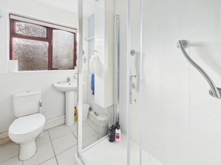 3 bedroom Detached bungalow for sale in Elnup Avenue, Shevington, Wigan, WN6