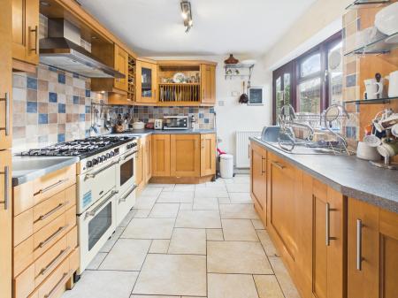 3 bedroom Detached bungalow for sale in Elnup Avenue, Shevington, Wigan, WN6