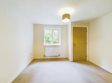 2 bedroom Flat for sale in Neville Street, Wigan, WN2