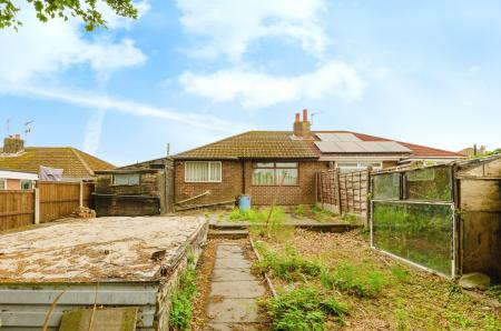 2 bedroom Semi-detached bungalow for sale in Central Drive, Shevington, Wigan, WN6